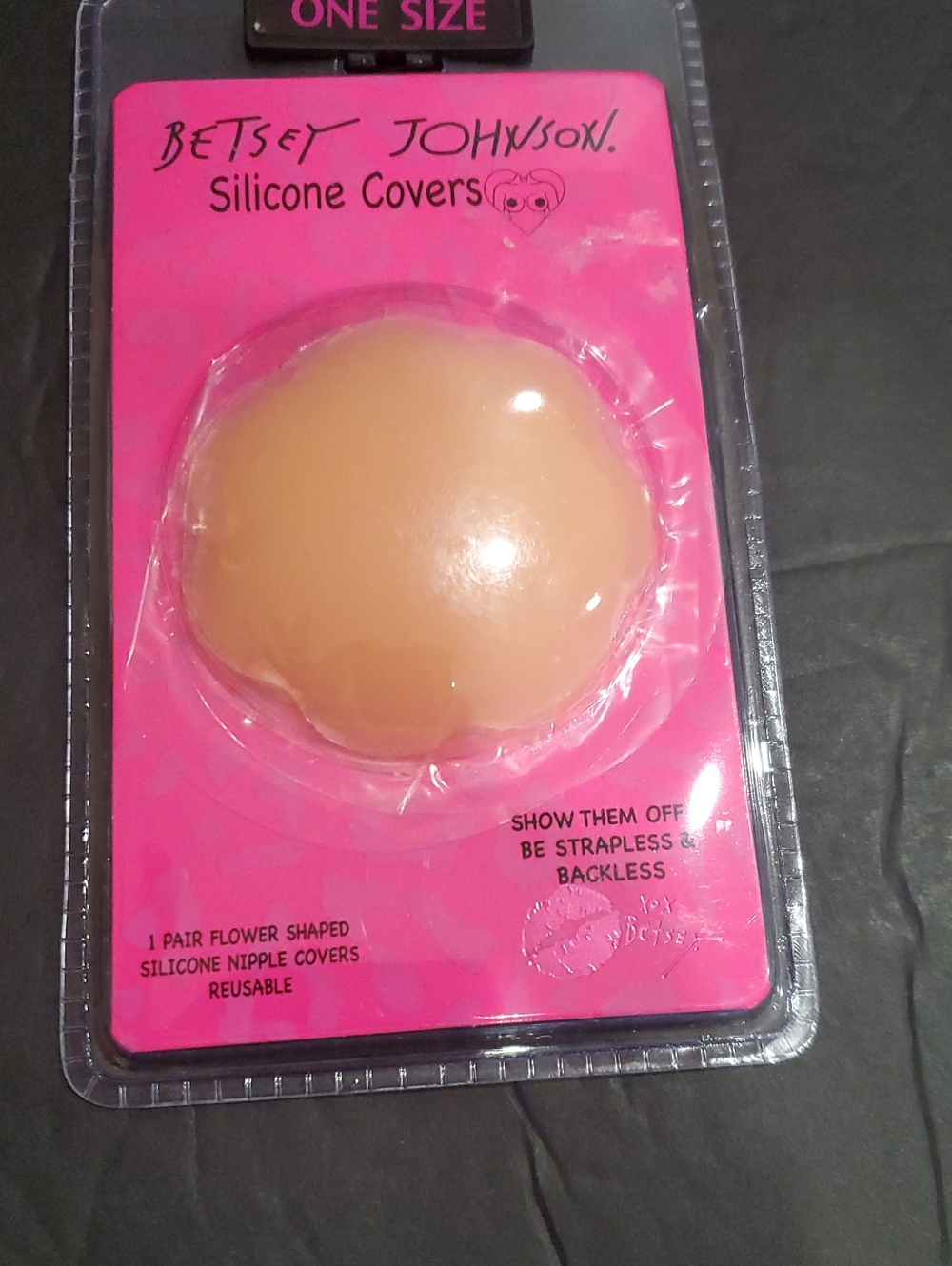 Betsey Johnson flower shaped reusable silicon nipple covers brand new OS 1 pair